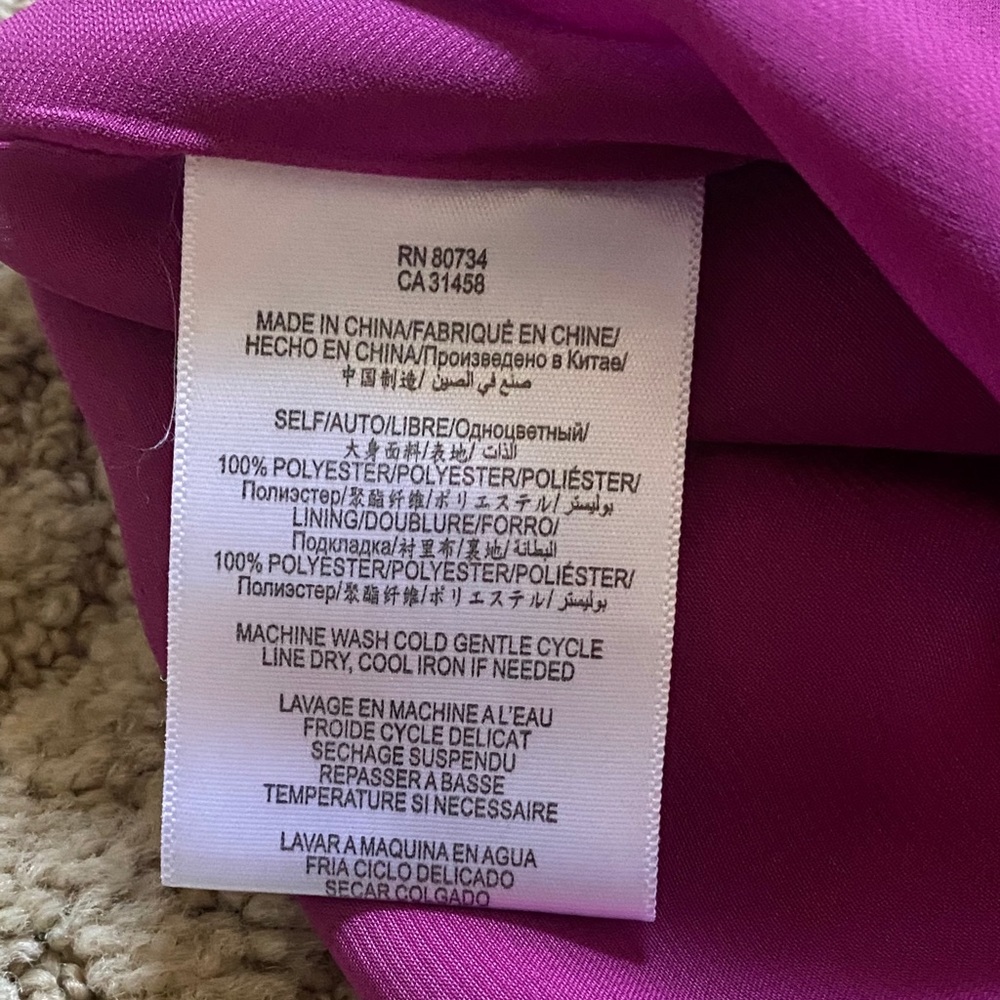 BCBGeneration Dress size S Beautiful berry color - Picture 7 of 10